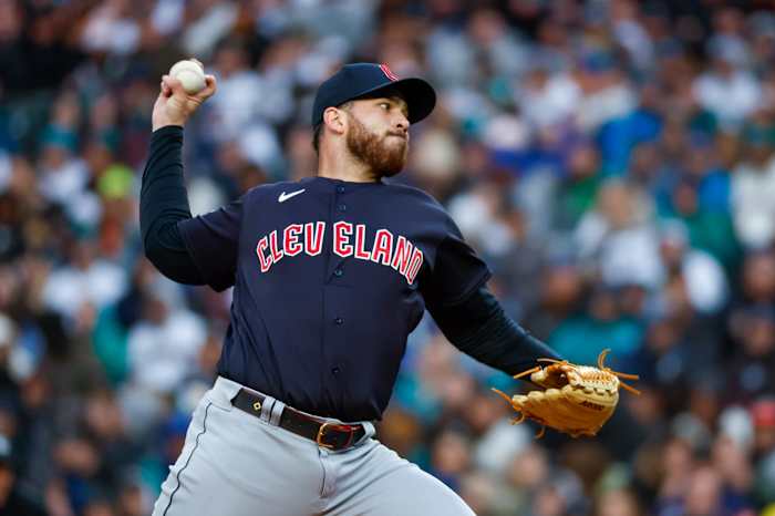 Aaron Civale Apr 1 2023